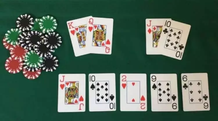 chơi poker